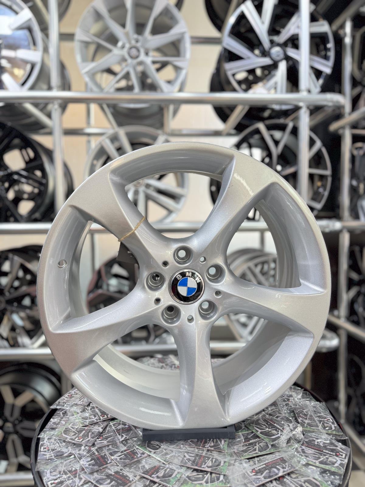  Bmw 335 Ci Jant Modeli