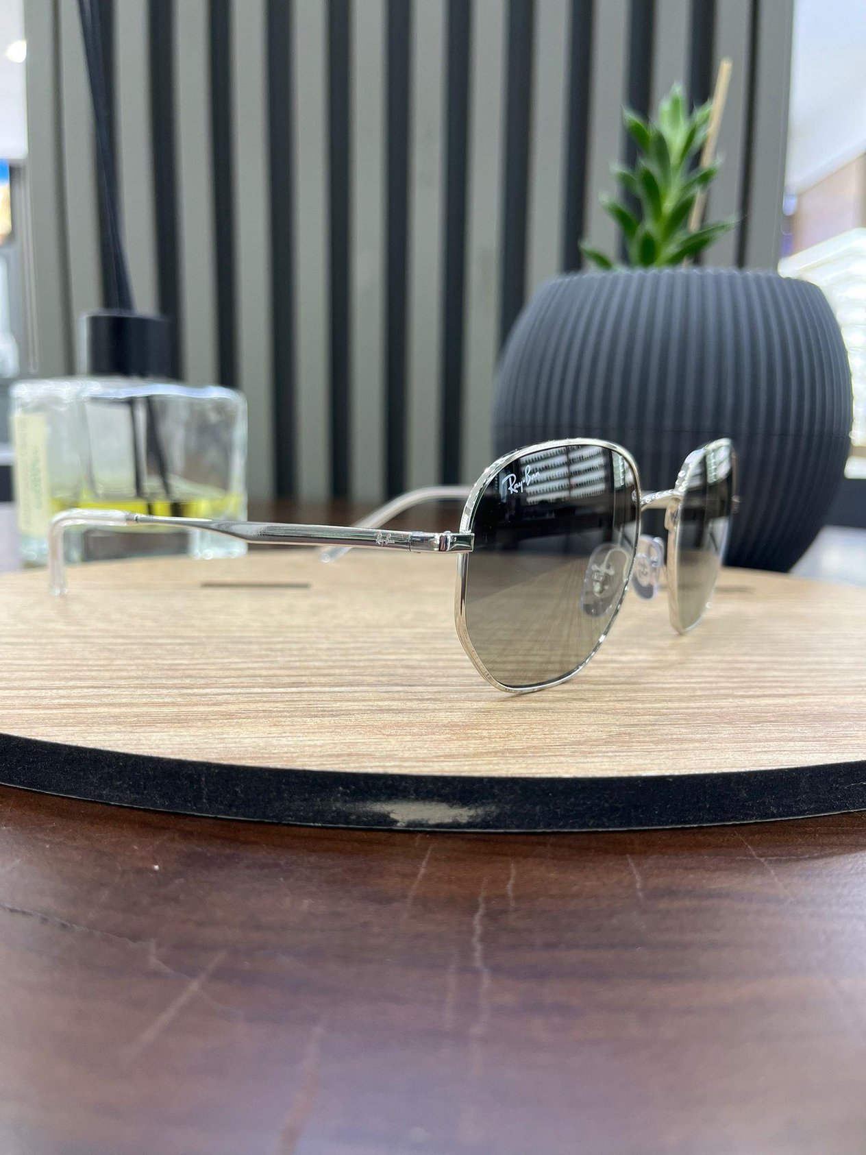 RAYBAN UNİSEX GÜNEŞ GÖZLÜĞÜ
