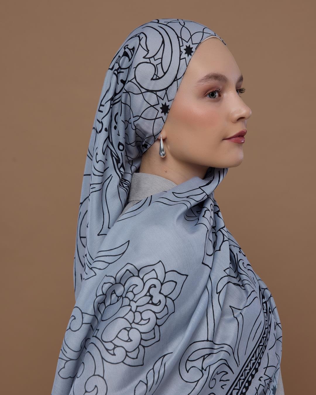 İnci & Siyah Efsunlu Desen Şal