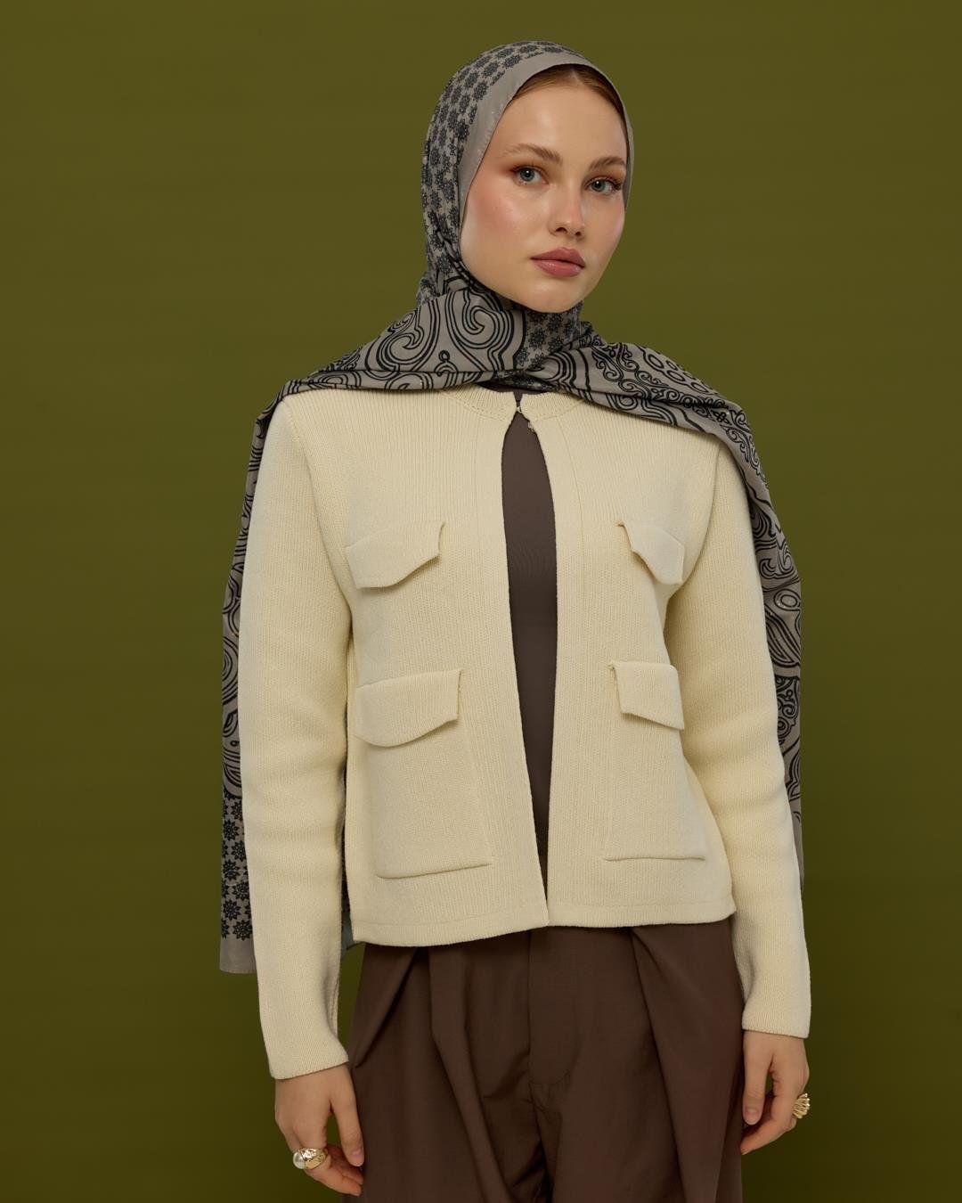 Krem & Gece Bala Hatun Desen Işıltılı Şal