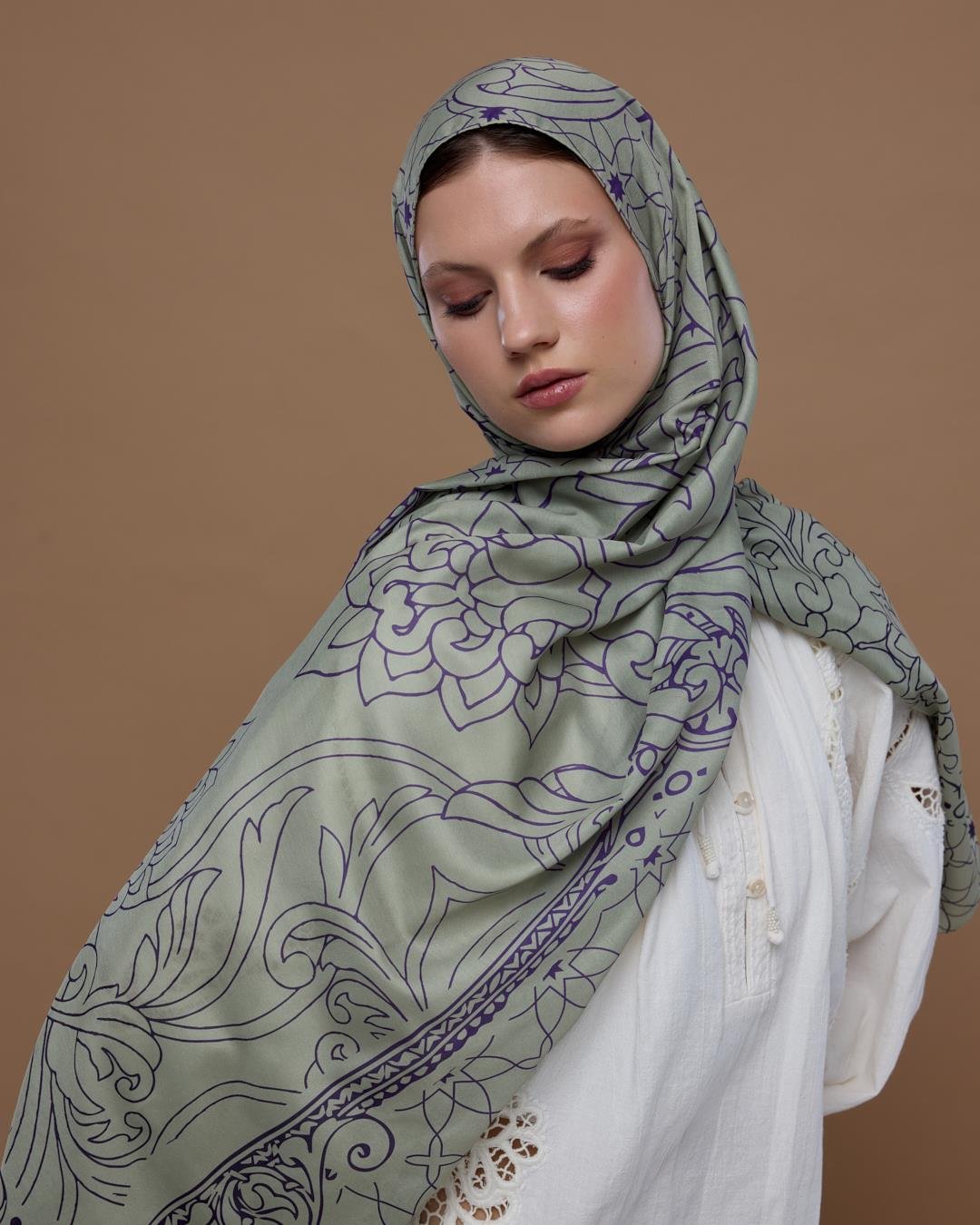 Krem Zencefil & Menekşe Efsunlu Desen Şal