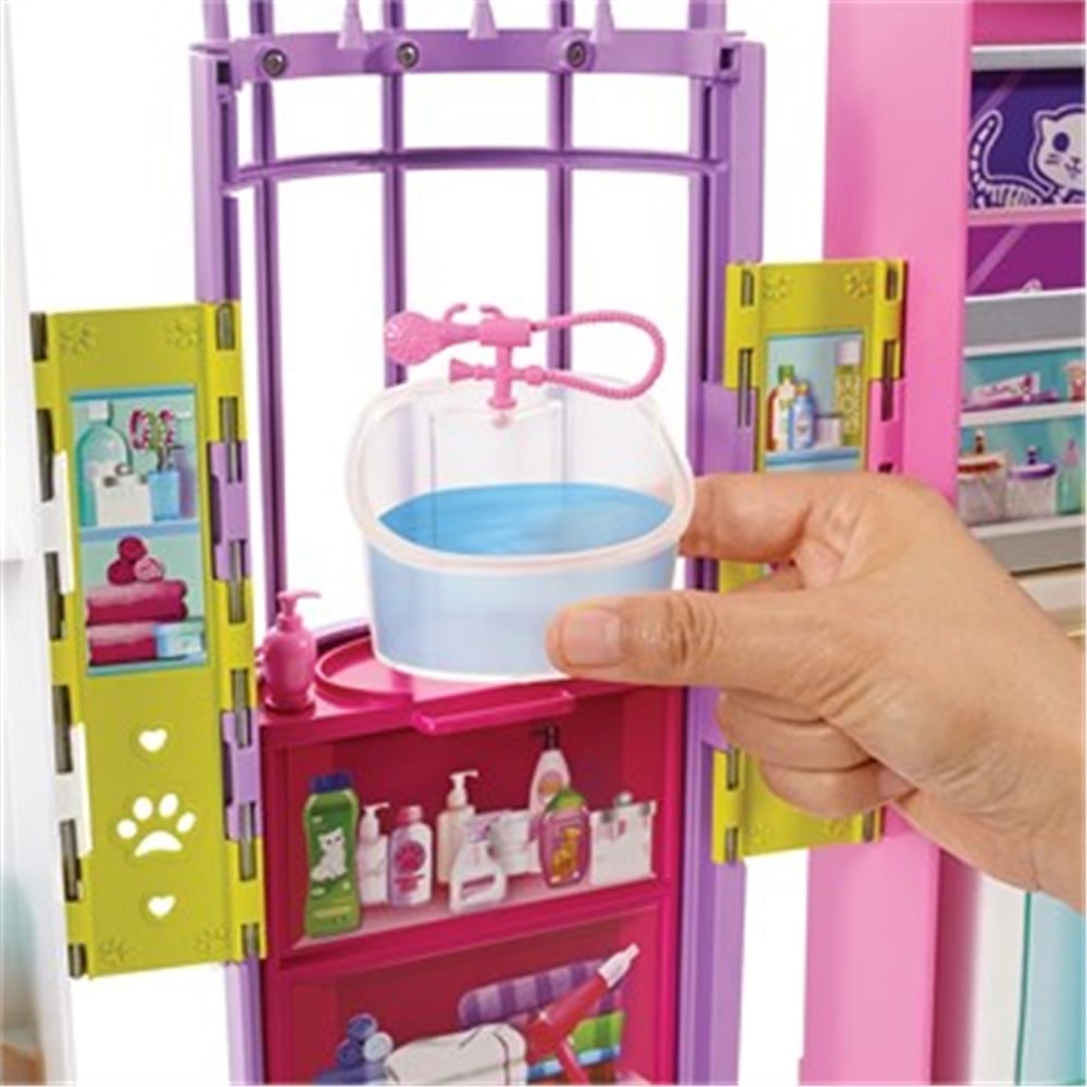 Barbie Veteriner Merkezi FBR36