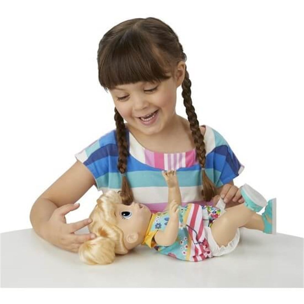 BABY ALIVE ISIKLI AYAKKABILARIYLA NESELI BEBEGIM E5247 Diğer E5247