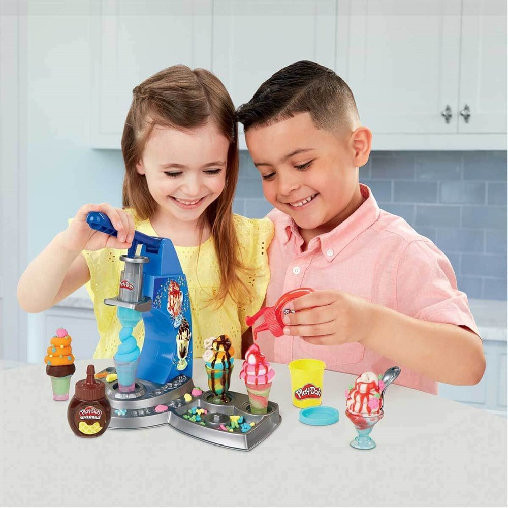 PLAY DOH RENKLI DONDURMA DUKKANIM E6688 Diğer E6688