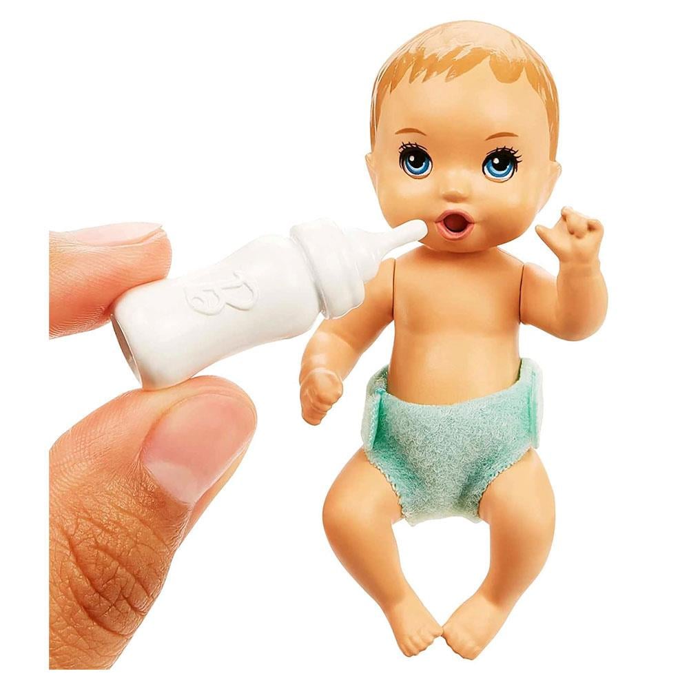 Barbie Bebek Bakıcısı Bebeği ve Aksesuarları Oyun Seti FHY97-HJY33 Barbie HJY33