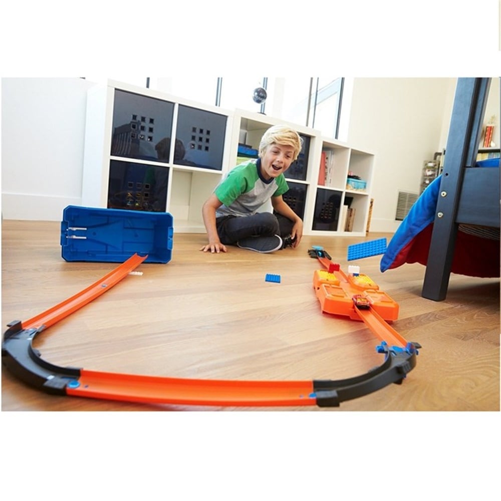 Hot Wheels Track Builder Bloklu Başlangıç Paketi DWW95