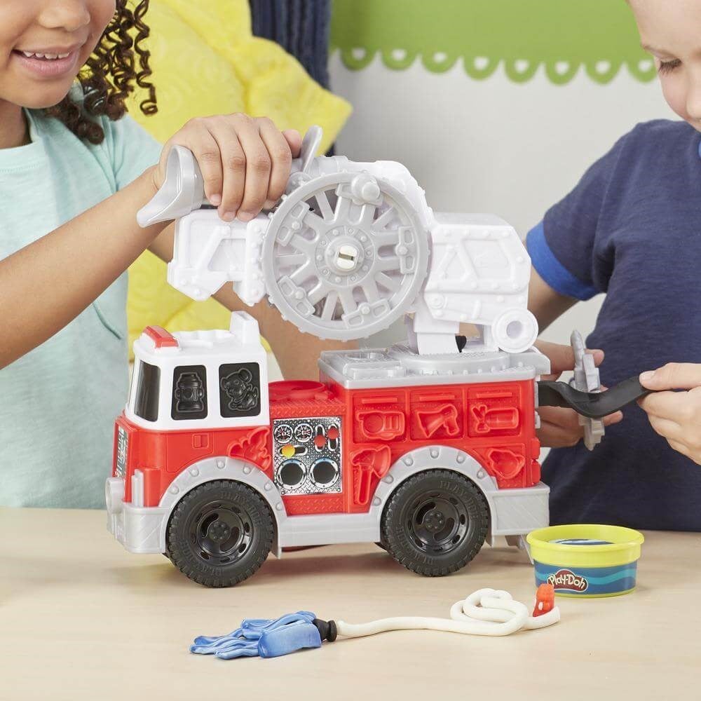 Play Doh Çalışkan İtfaiye Aracı E6103 Play Doh E6103