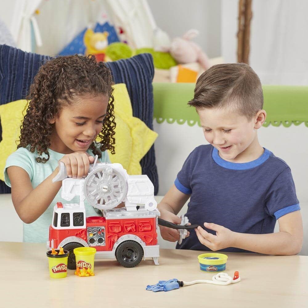 Play Doh Çalışkan İtfaiye Aracı E6103 Play Doh E6103