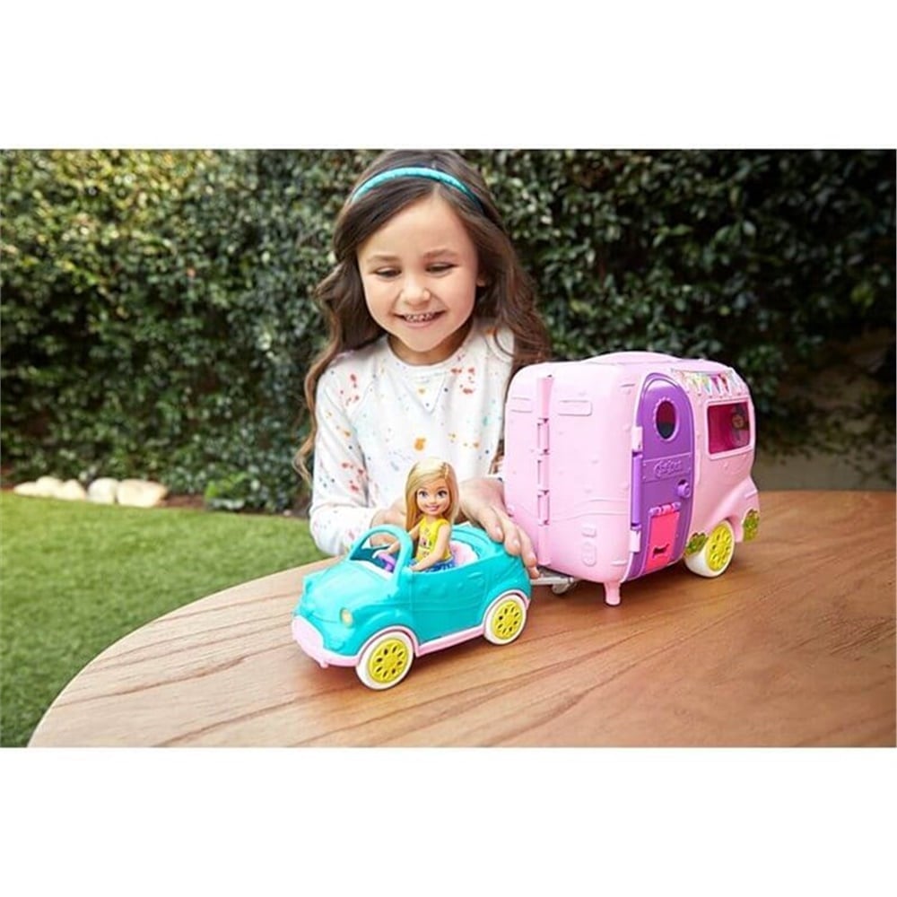 BARBIE CHELSEANIN KARAVANI Toystop FXG90