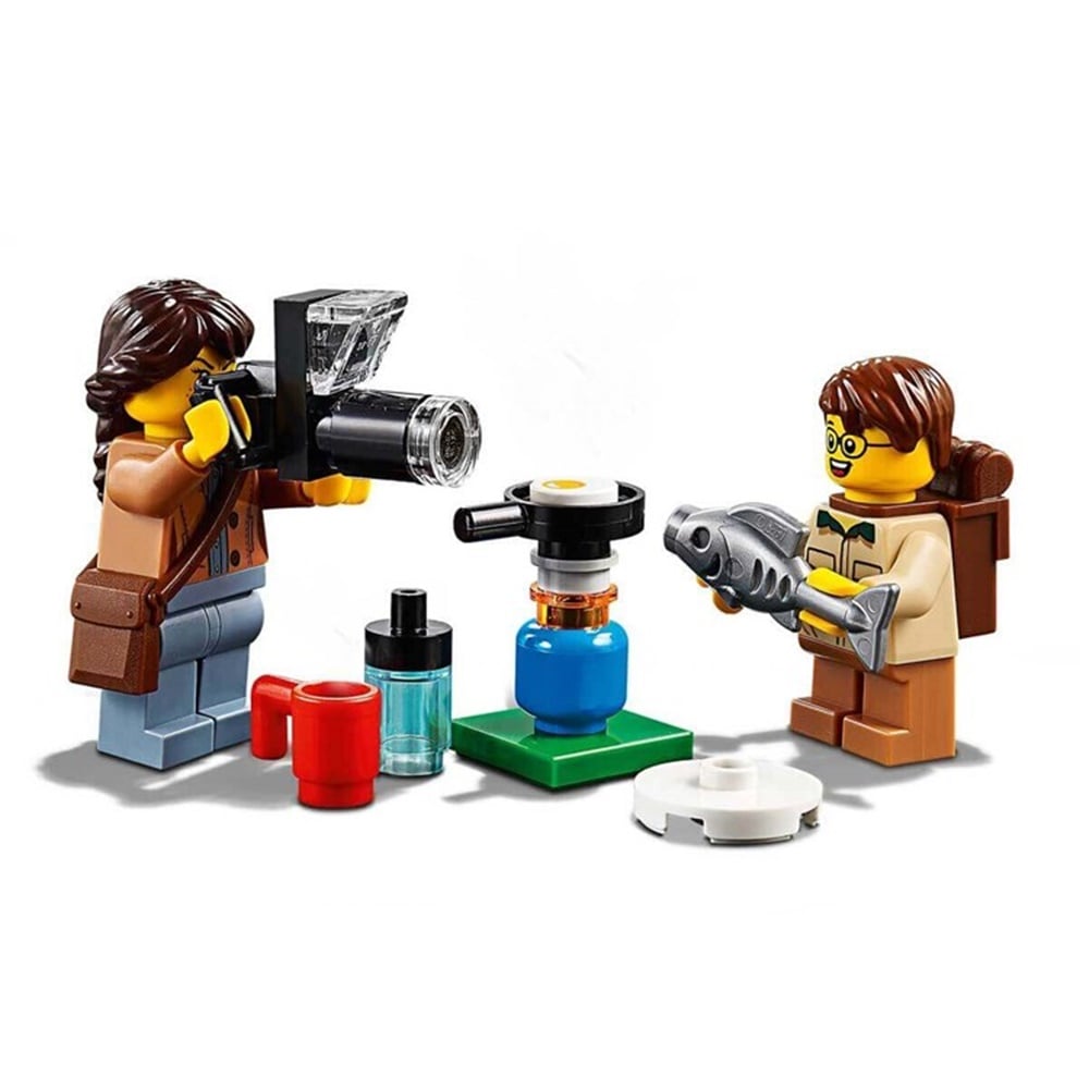 LEGO CITY TOWN INSAN PAKETI 60202 Toystop LSC60202