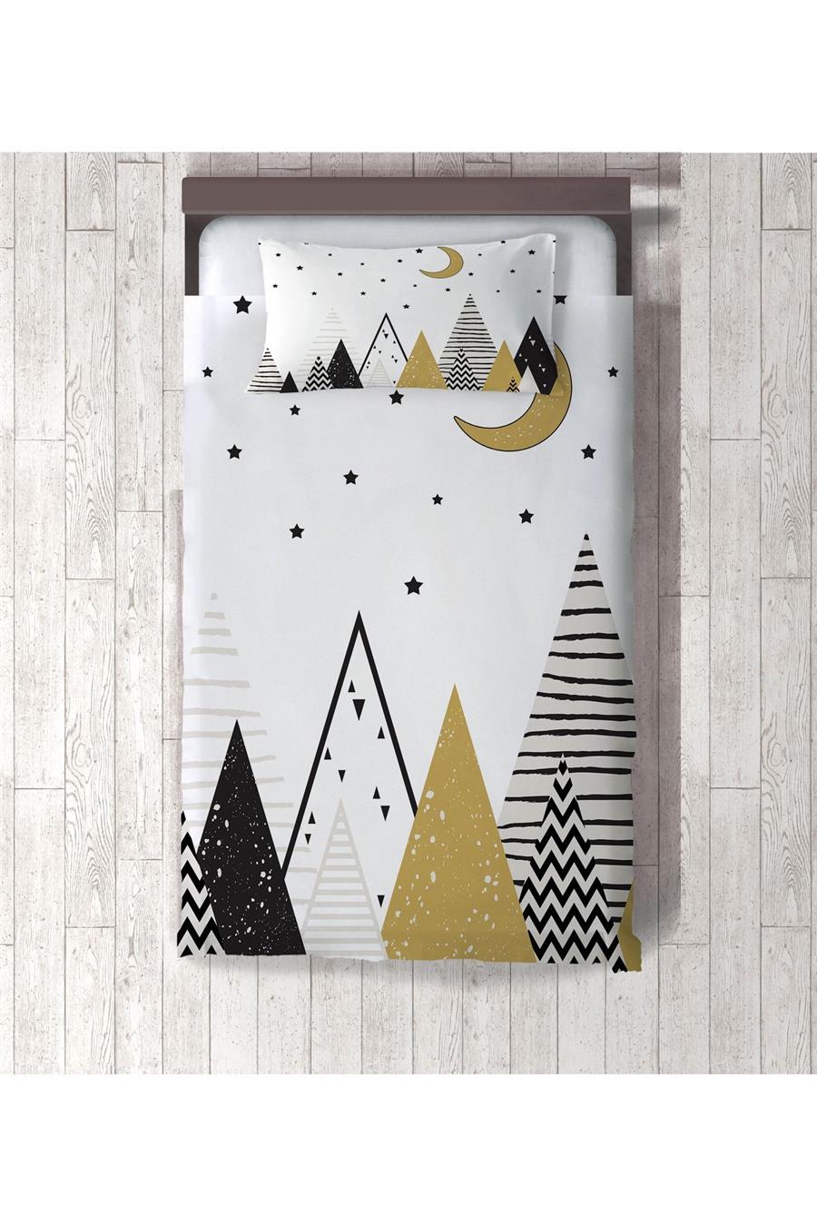 Decorative Mountain Pattern Children's Bedspread