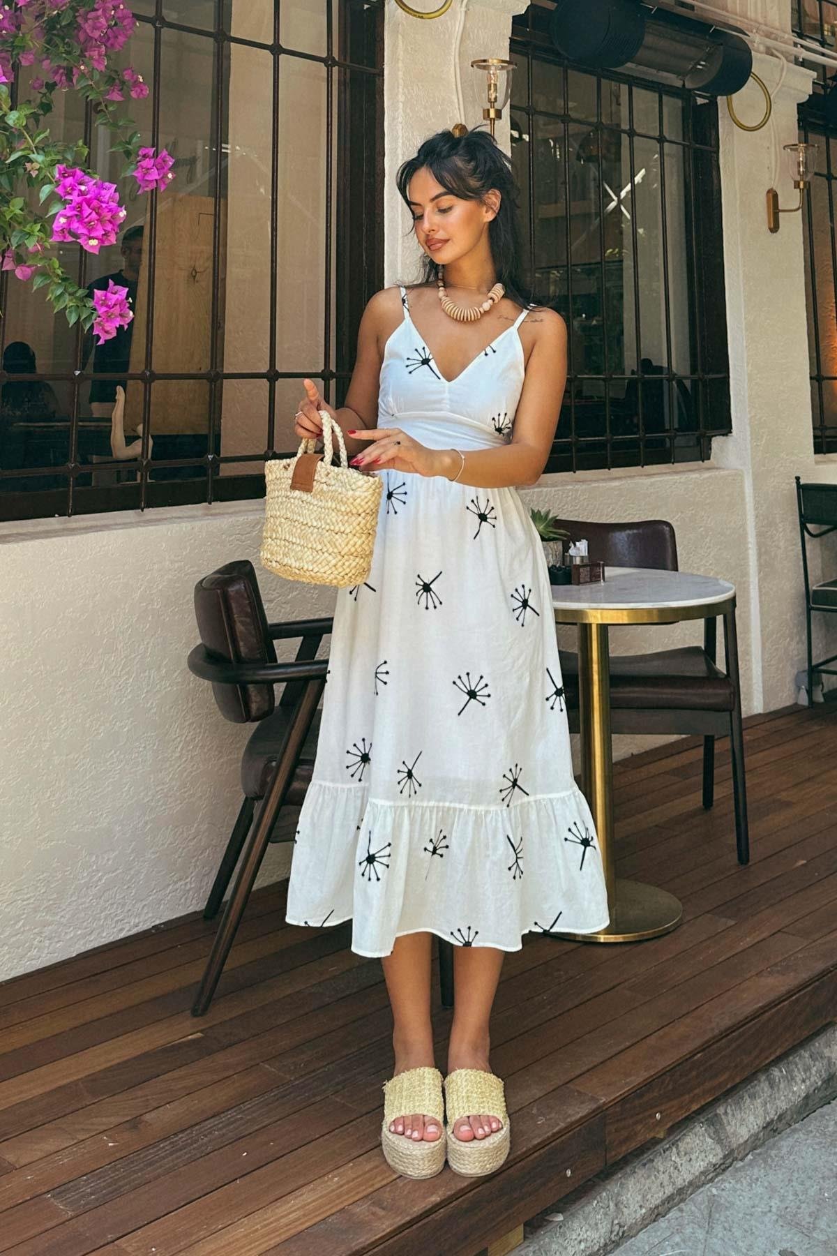 Nakışlı Vual Elbise Siyah