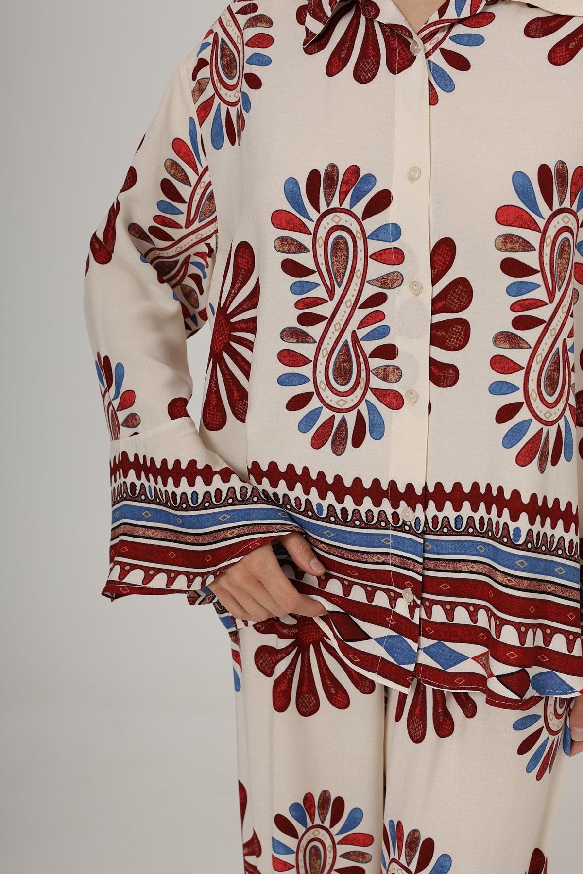 Desenli Kolları Volanlı Pantolon Takım - Kırmızı