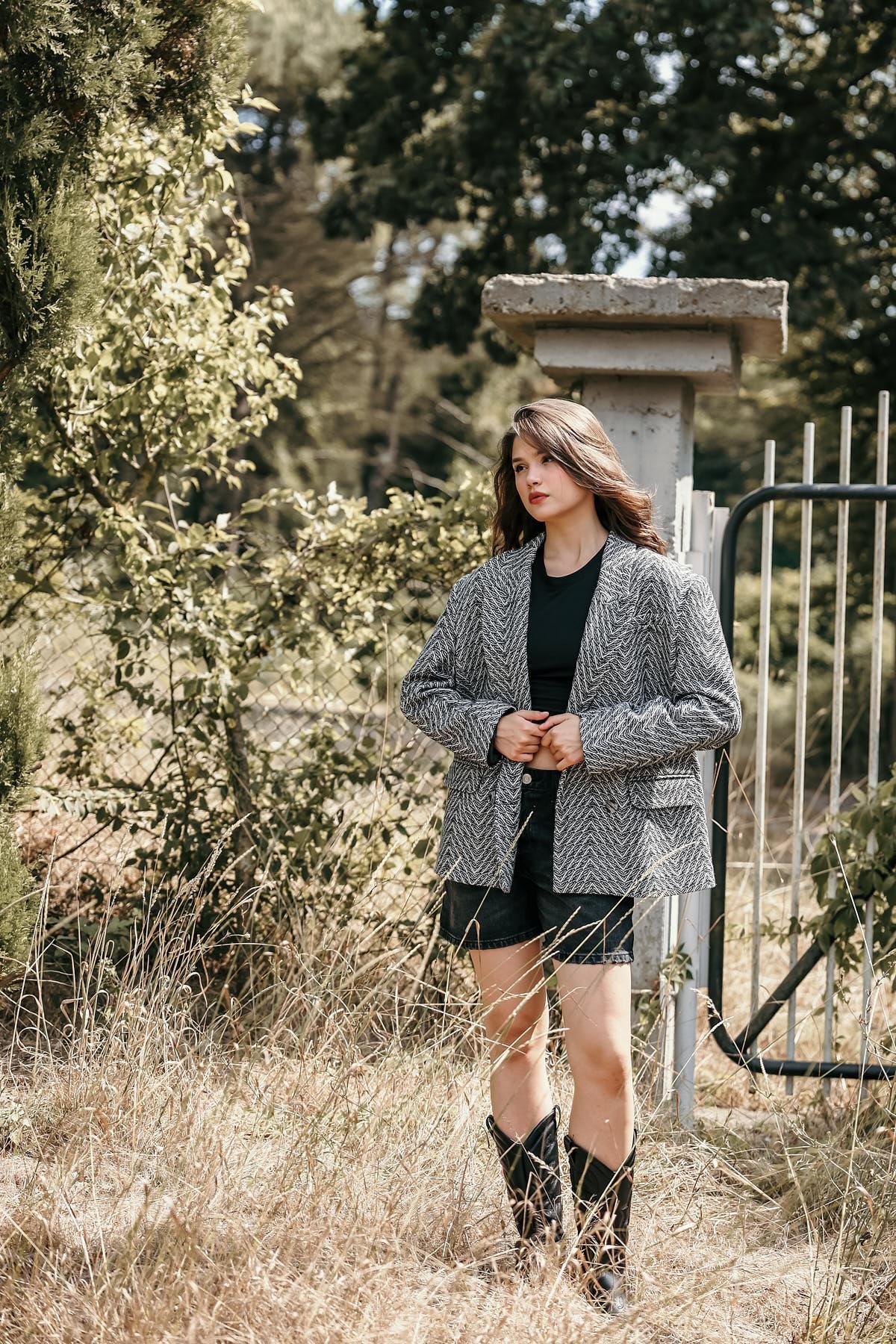 Jakarlı Blazer Ceket - Siyah-Beyaz