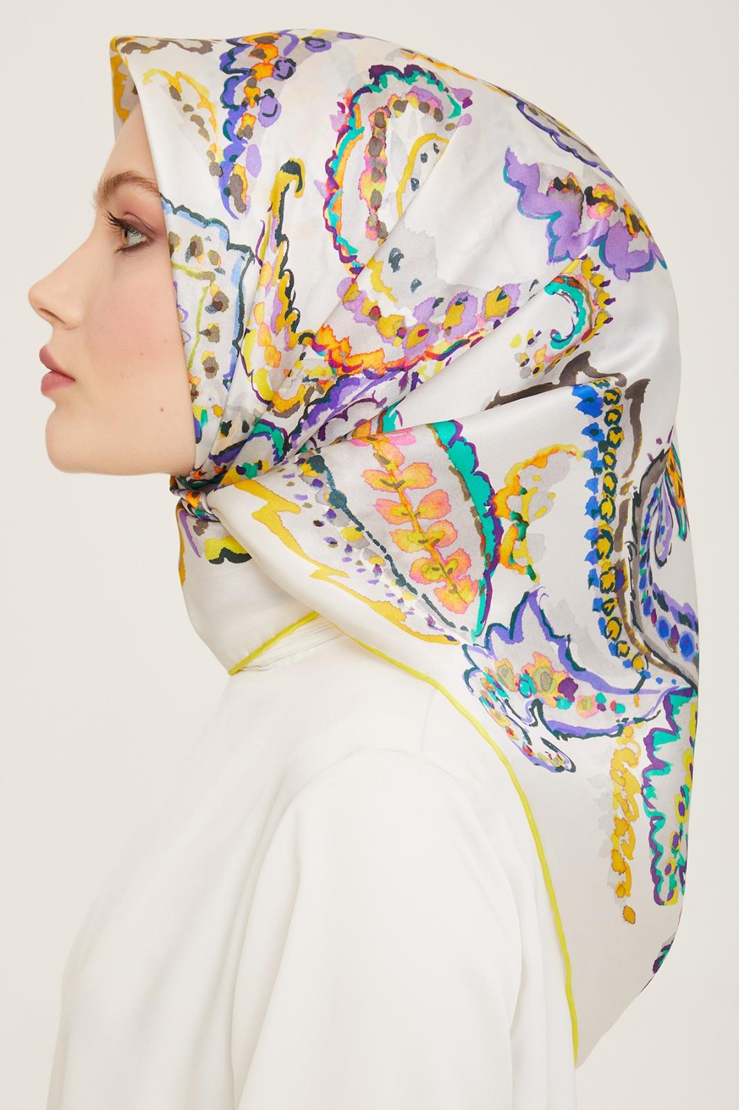 Armine Beyaz-Sarı Etnik Desen Sura İpek Eşarp 9130-83