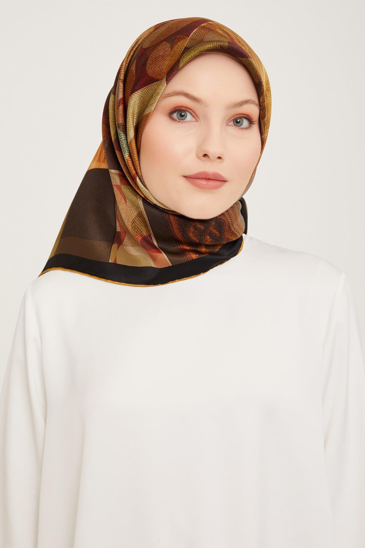 Armine Nostalji Sura İpek 9009-33 Yeşil Karışık Desen