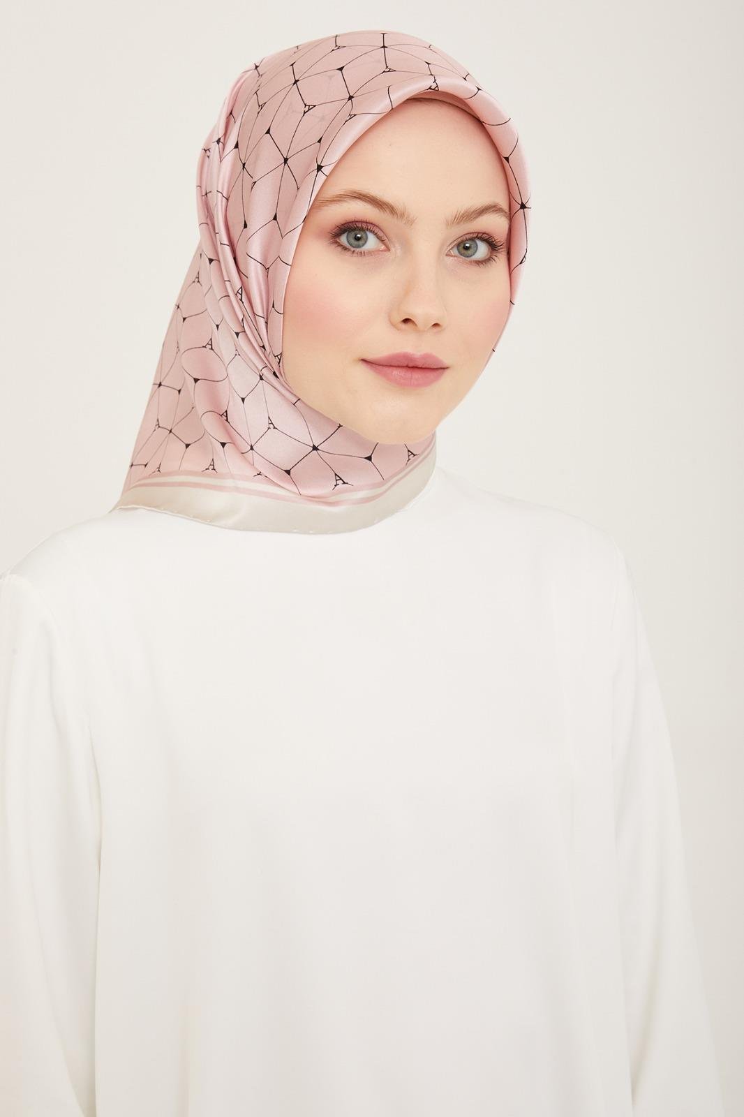 Armine Pudra Geometrik Desen Tivil İpek Eşarp 9166-83