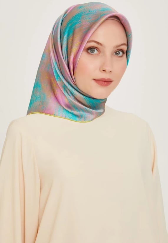 Armine Sura İpek Eşarp 9221-84 Pembe Karışık Desen 