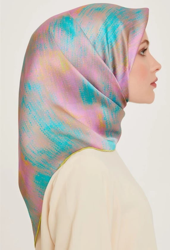 Armine Sura İpek Eşarp 9221-84 Pembe Karışık Desen 