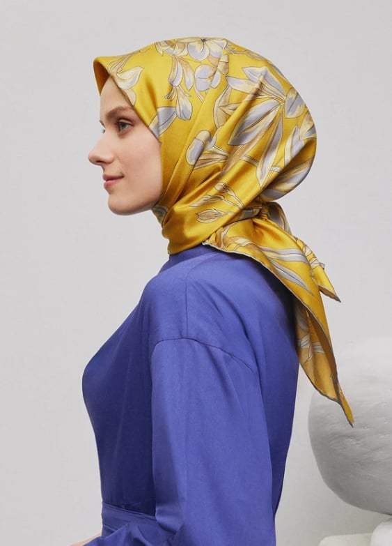 Armine Sura İpek Eşarp 9324-04 Sarı Karışık Desen 