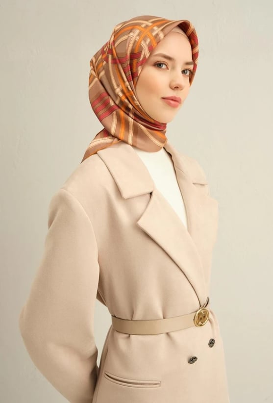Armine Sura İpek Eşarp 9333-03 Kahverengi Karışık Desen 