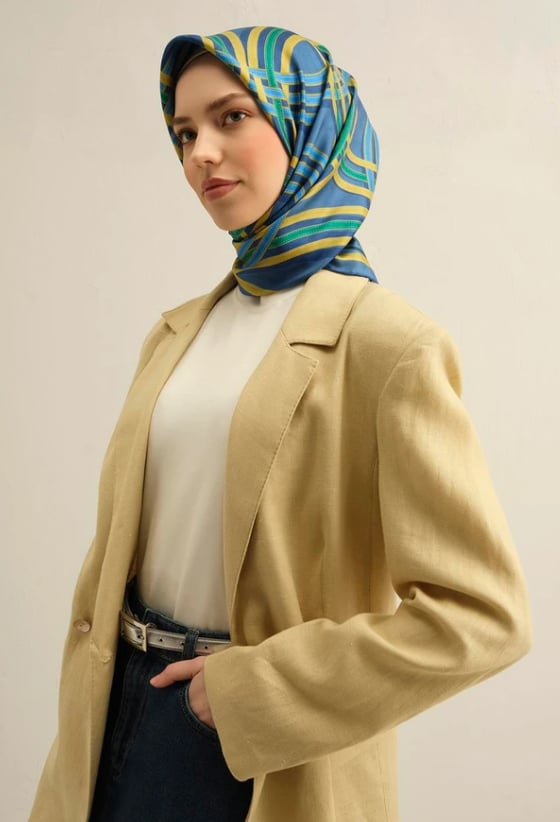 Armine Sura İpek Eşarp 9333-80 Mavi Karışık Desen 