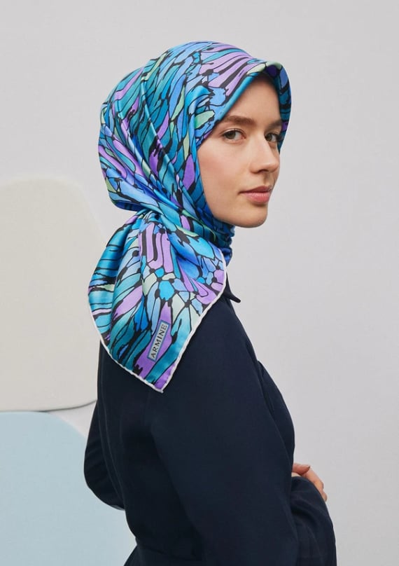 Armine Sura İpek Eşarp 9335-35 Mavi Karışık Desen 