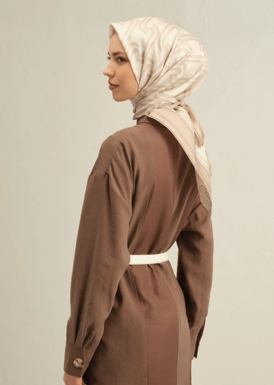 Armine Sura İpek Eşarp 9343-34 Beyaz Karışık Desen 