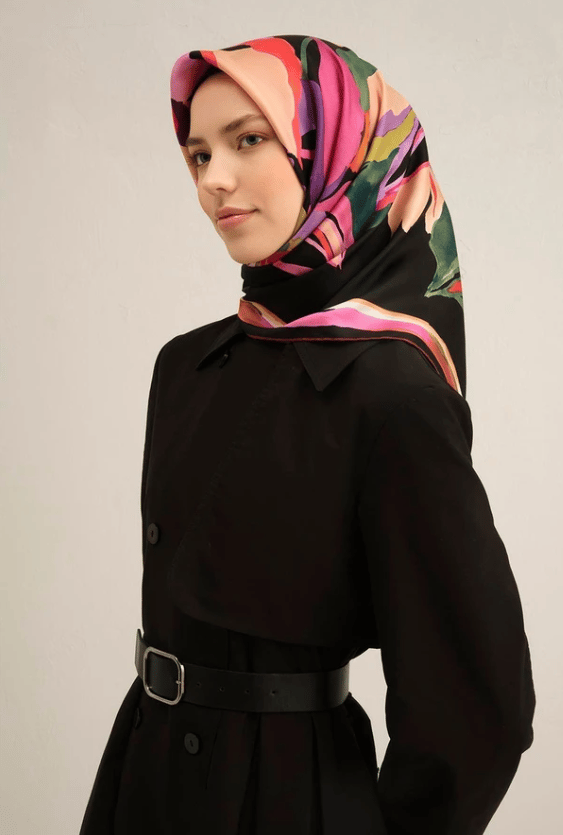 Armine Tivil İpek Eşarp 9340-36 Siyah Karışık Desen 