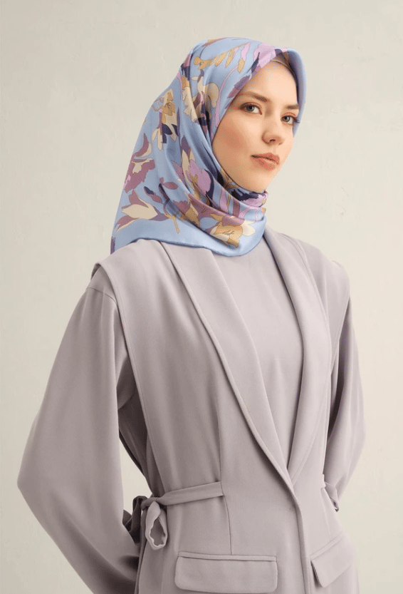 Armine Tivil İpek Eşarp 9342-32 Mavi Karışık Desen 