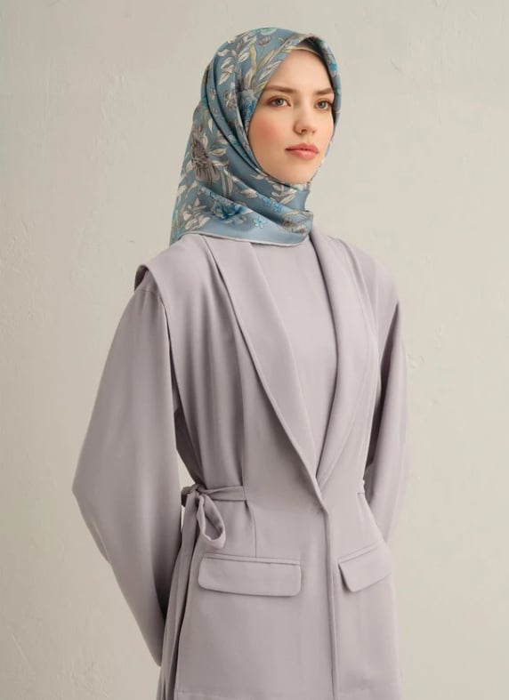 Armine Tivil İpek Eşarp 9347-05 Mavi Karışık Desen 