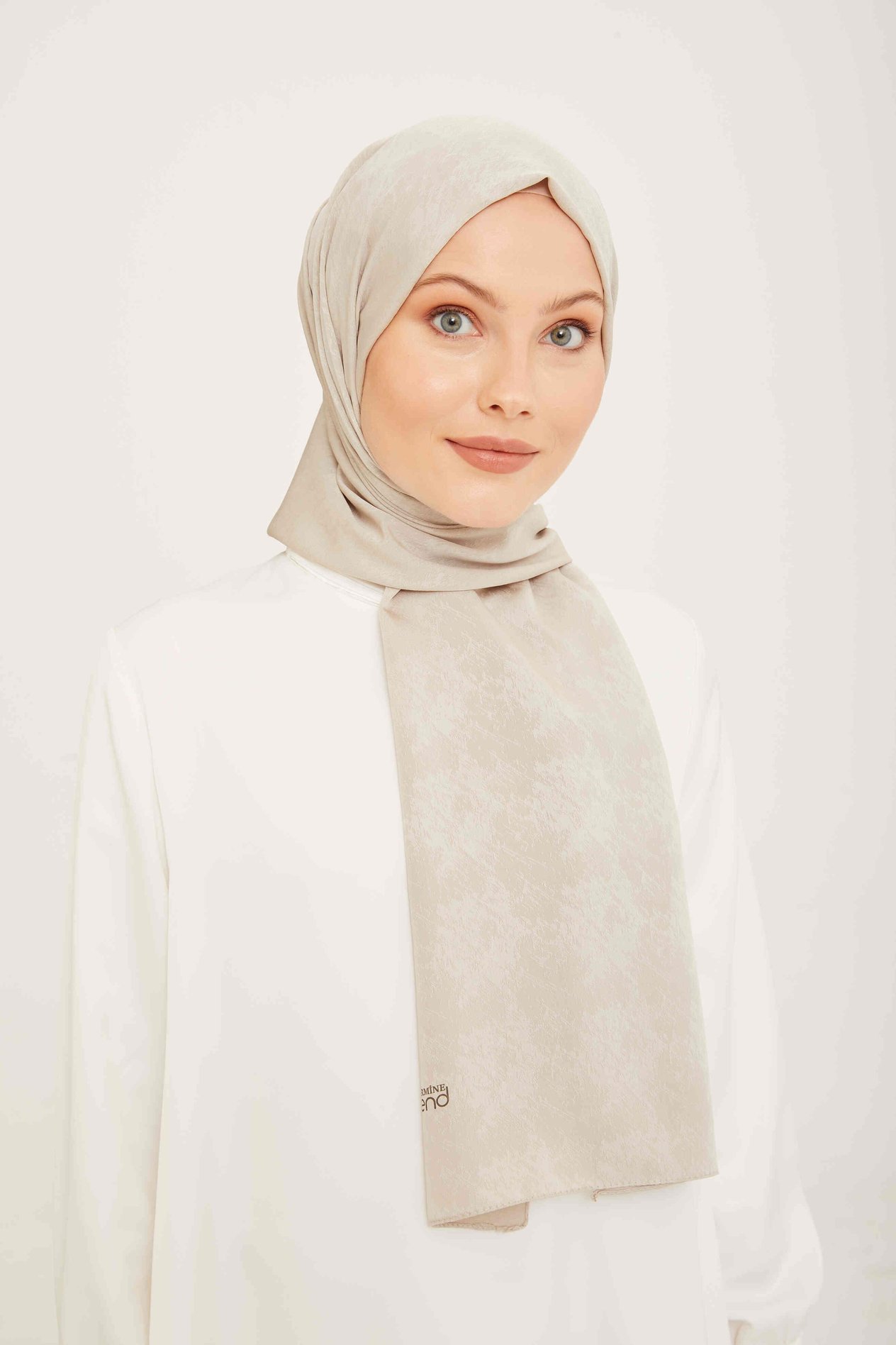 Armine Trend J.Capri Açık Soft Yeşil Düz Renk Şal 8-329