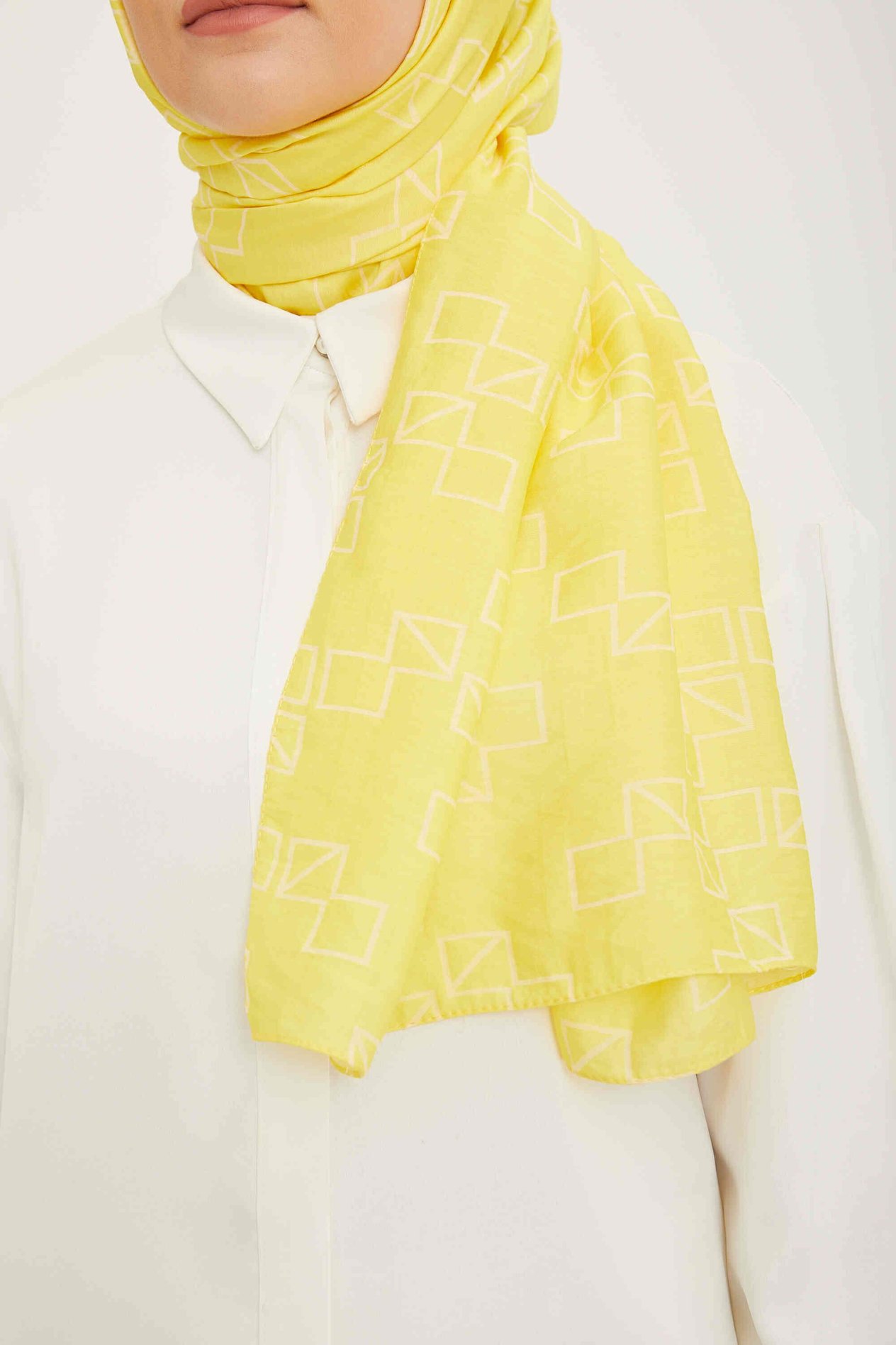 Armine Trend Sarı Geometrik Desen Pure Lina Şal 15-23061