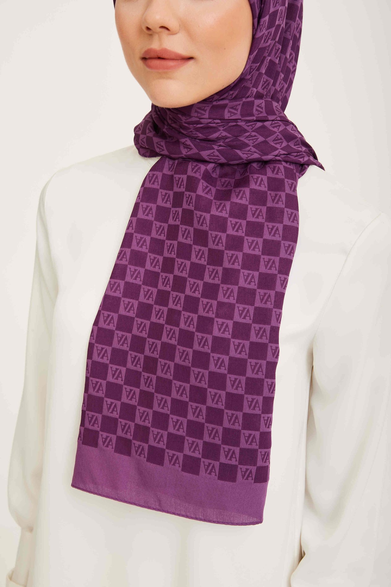 Armine Trend Ultra Lıght A Logo Patlıcan Moru Şal 18-21086