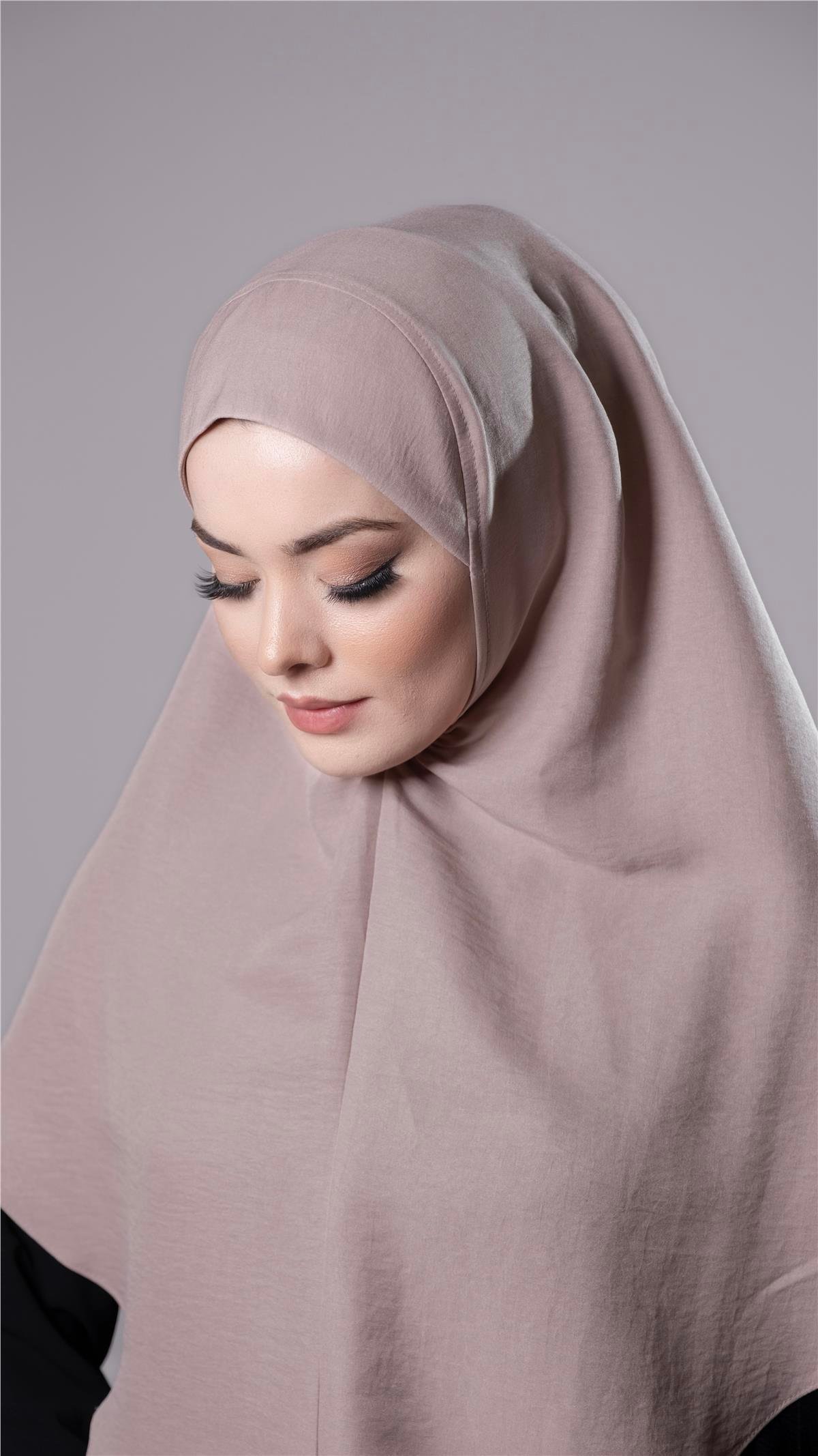 Bej Pratik Hazır Geçmeli Tesettür Eşarp Pamuk Caz Kumaş Düz Hijab 2306_12