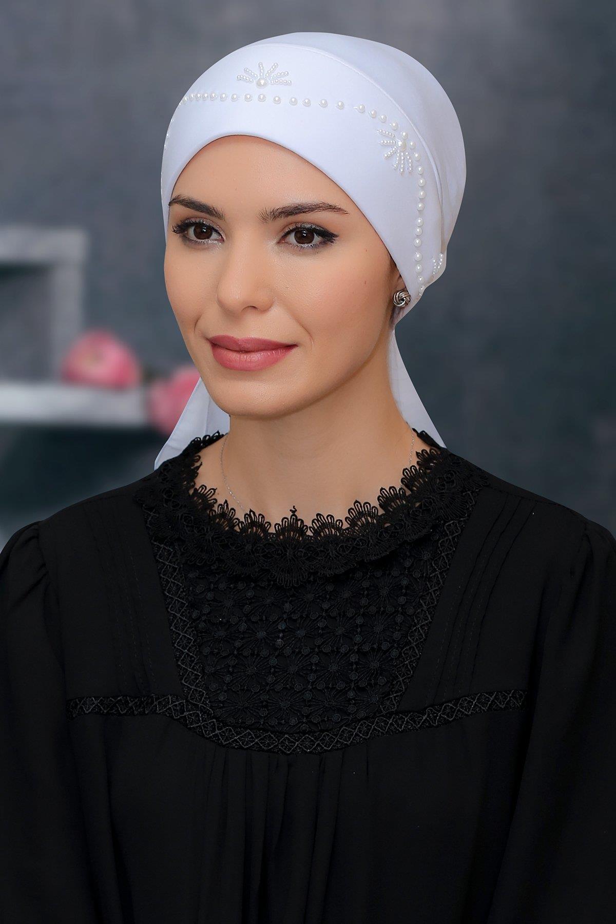 Beyaz Pratik Hazır Geçmeli Tesettür Bone Sandy Kumaş Güllü Boncuklu İşlemeli 1206_42