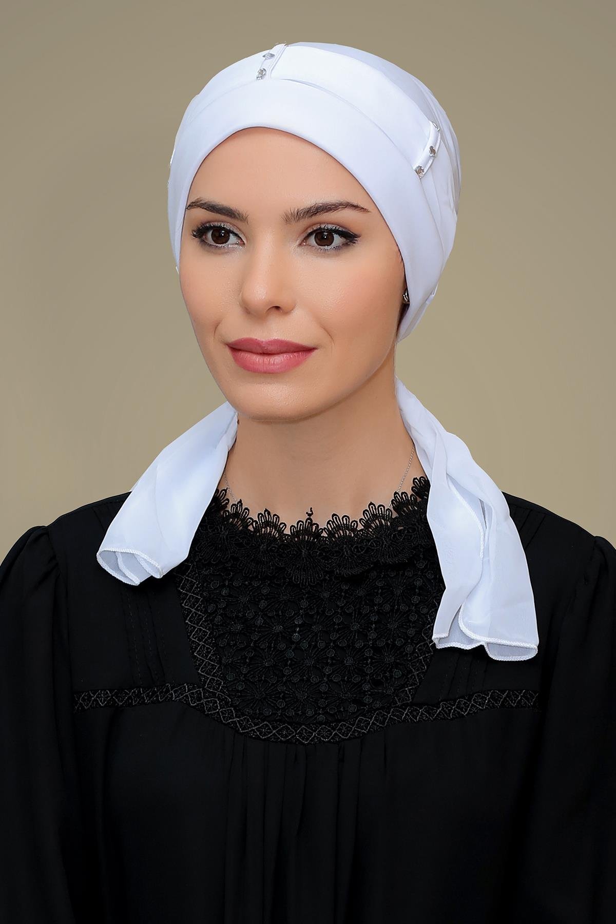 Beyaz Pratik Hazır Geçmeli Tesettür Bone Sandy Kumaş Kemerli Taşlı 1205_42