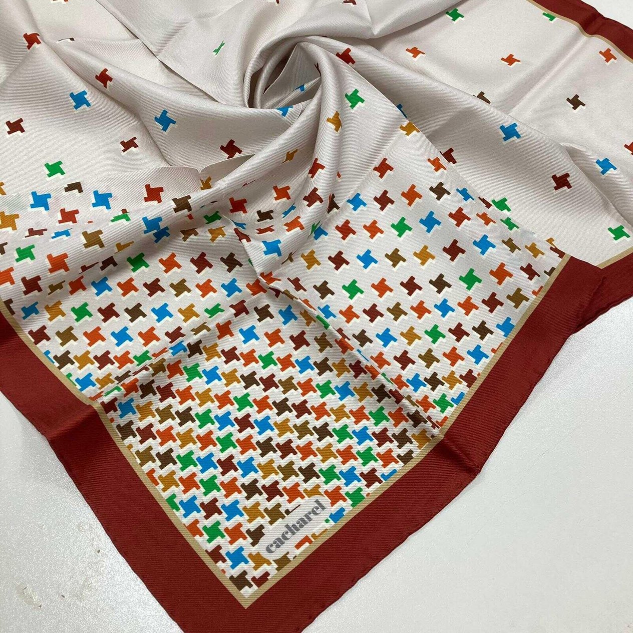 Cacharel Bordo Geometrik Desen Tivil İpek Eşarp 8273313-961