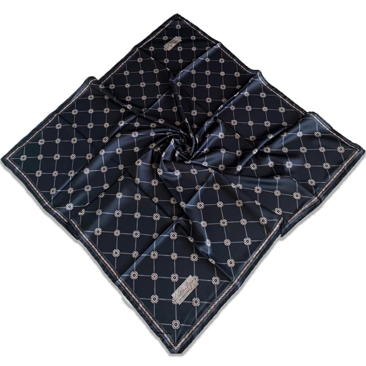 Defolu Polyester La Boutique Siyah Çiçek Desen Eşarp 1854-03  34657