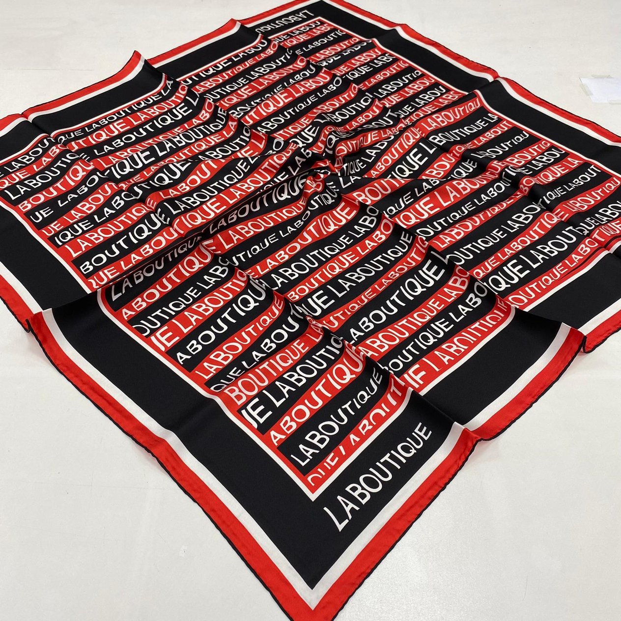 La Boutique Defective Red-Black Twill Silk Scarf 1631-03