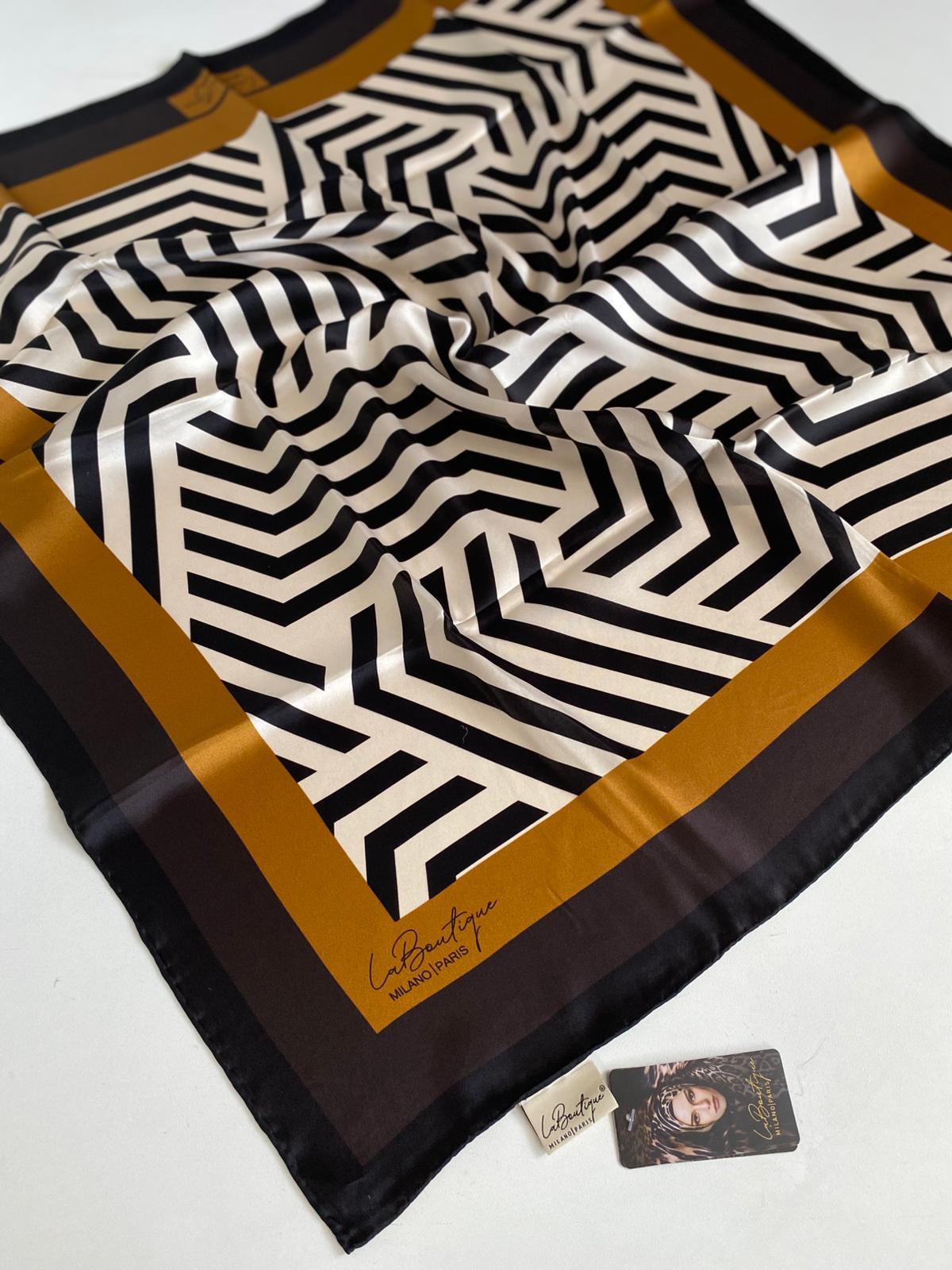 La Boutique Defolu Sura İpek Eşarp 48606 Siyah Karışık Desen