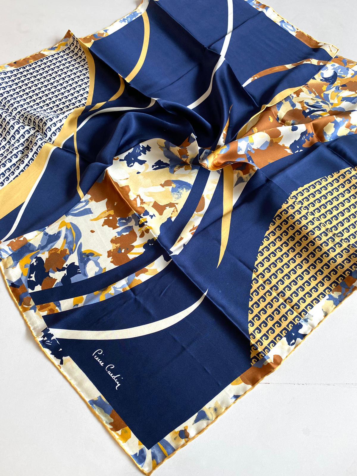 Pierre Cardin Defolu Sura İpek Eşarp  42217 Lacivert-Gold  Karışık  Desen