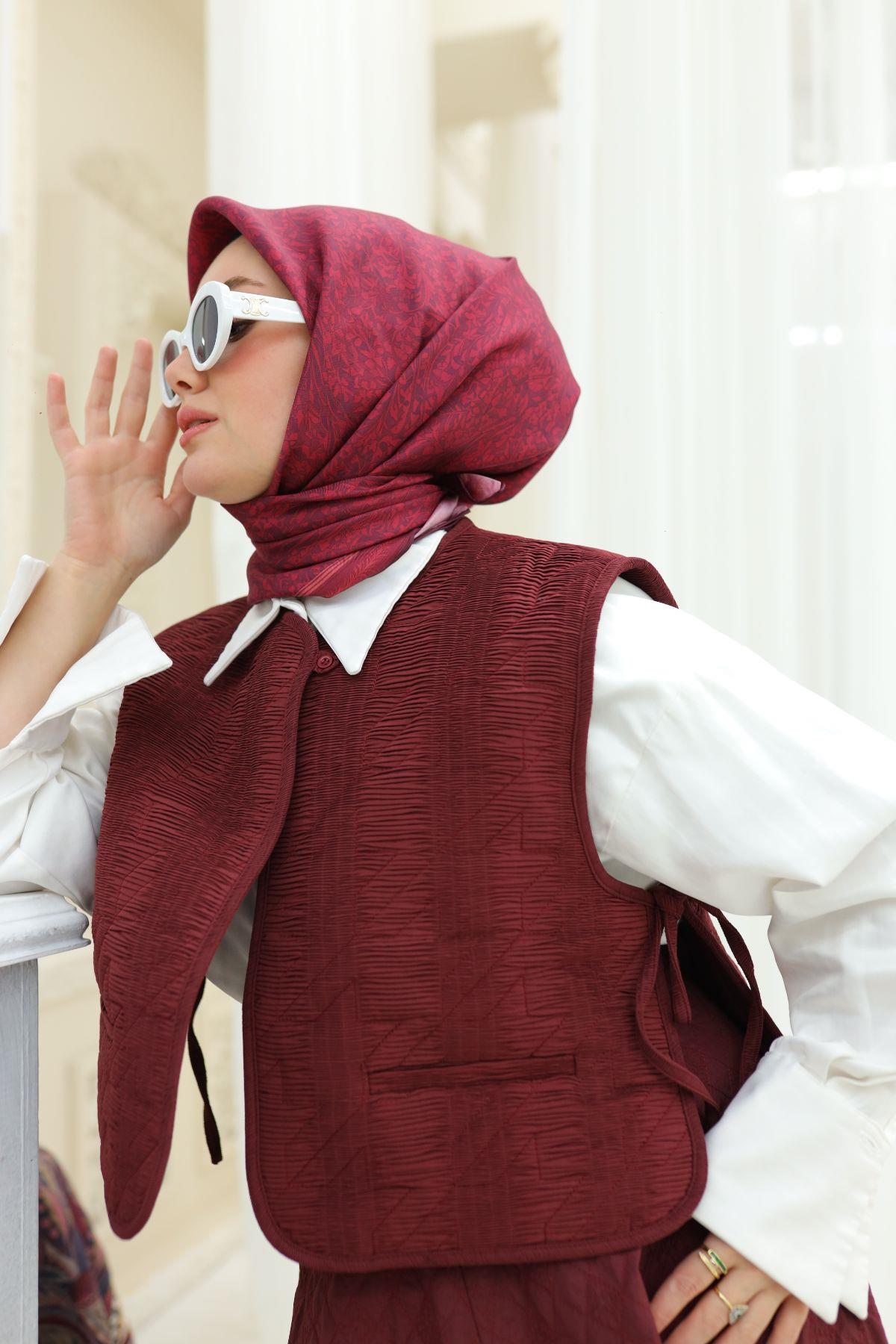 Silk Home Kiraz, Bordo Geometrik Desen Tivil İpek Eşarp IST11459-47