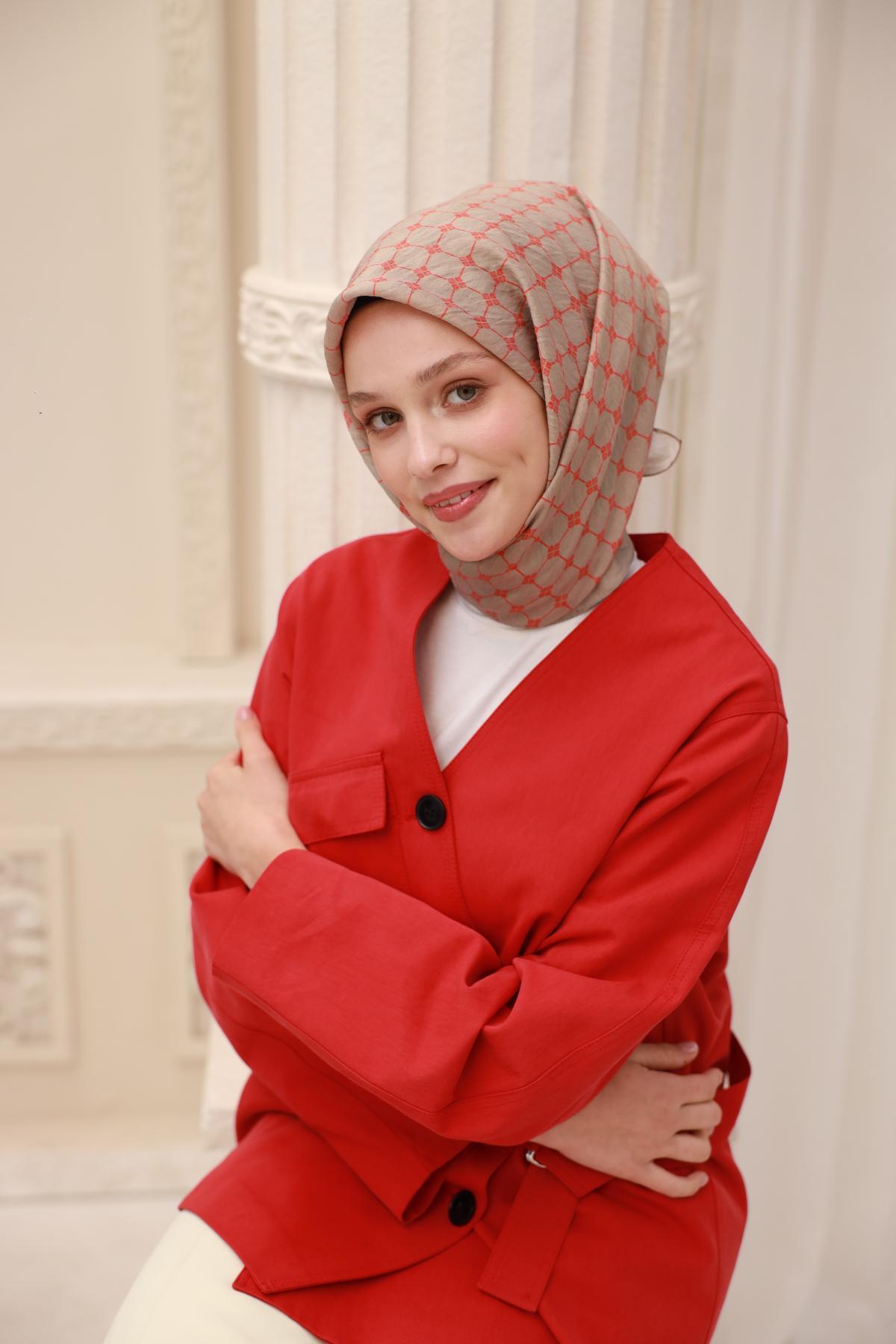 Silk Home Olinda Eşarp IST 22.00.48001.88 Vizon, Parlak Turuncu Monogram Desen