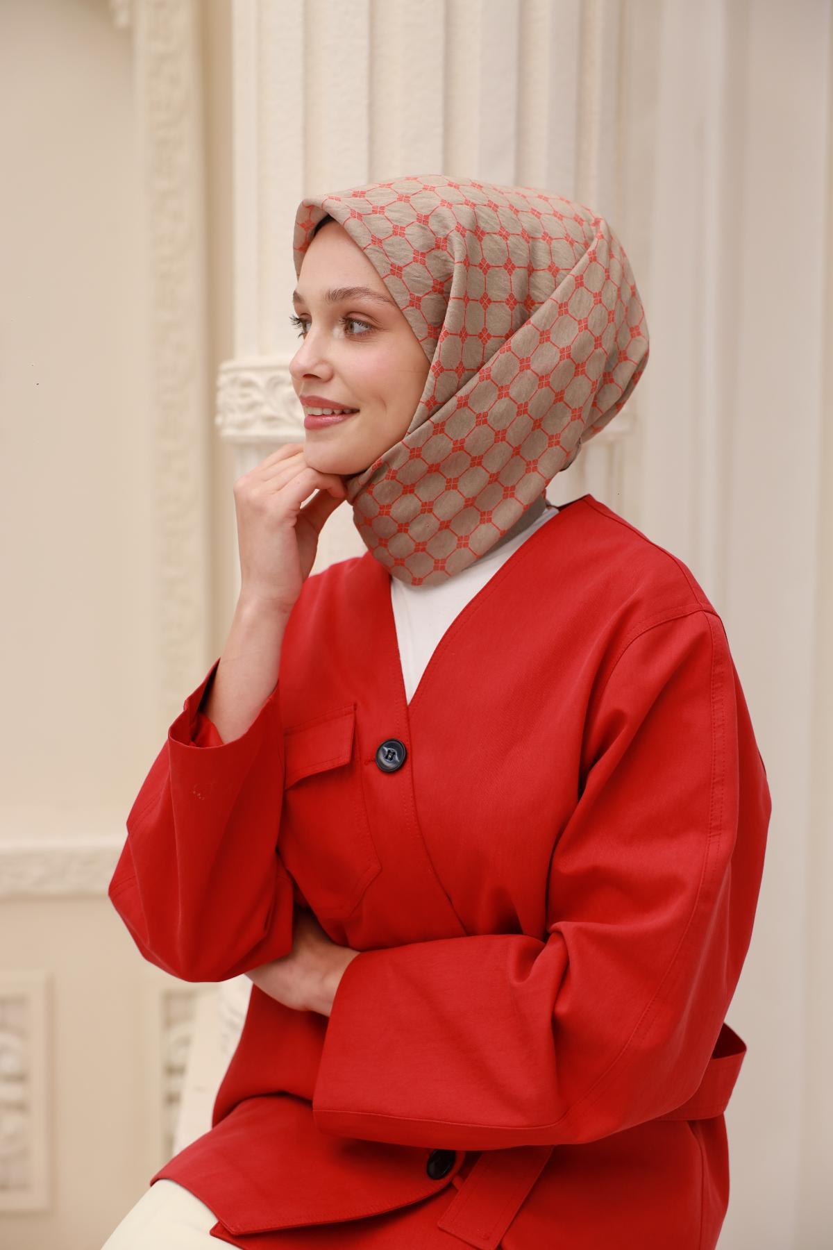Silk Home Olinda Eşarp IST 22.00.48001.88 Vizon, Parlak Turuncu Monogram Desen