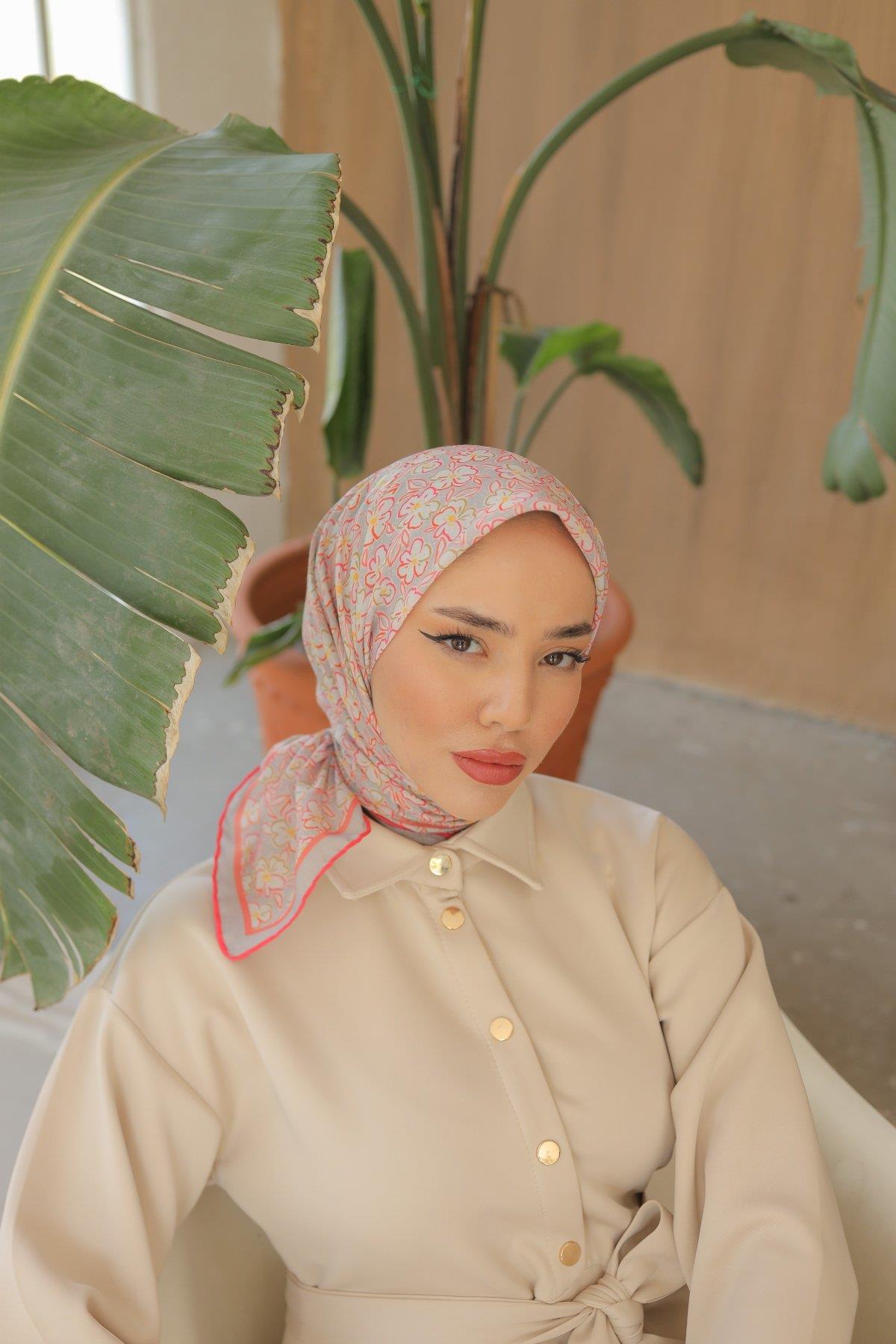 Silk Home Soft Eşarp 37028 Narçiçeği Çiçek Desen
