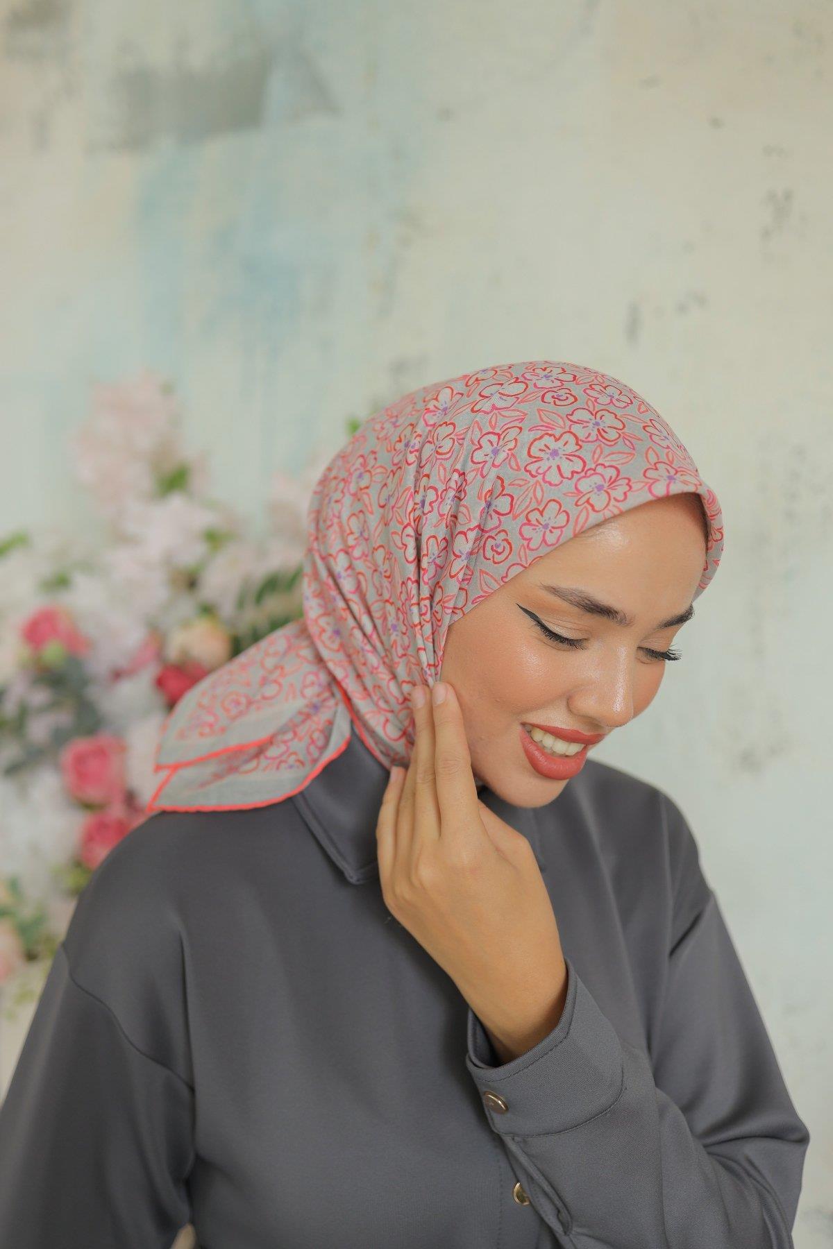Silk Home Soft Eşarp 37031 Gri Çiçek Desen