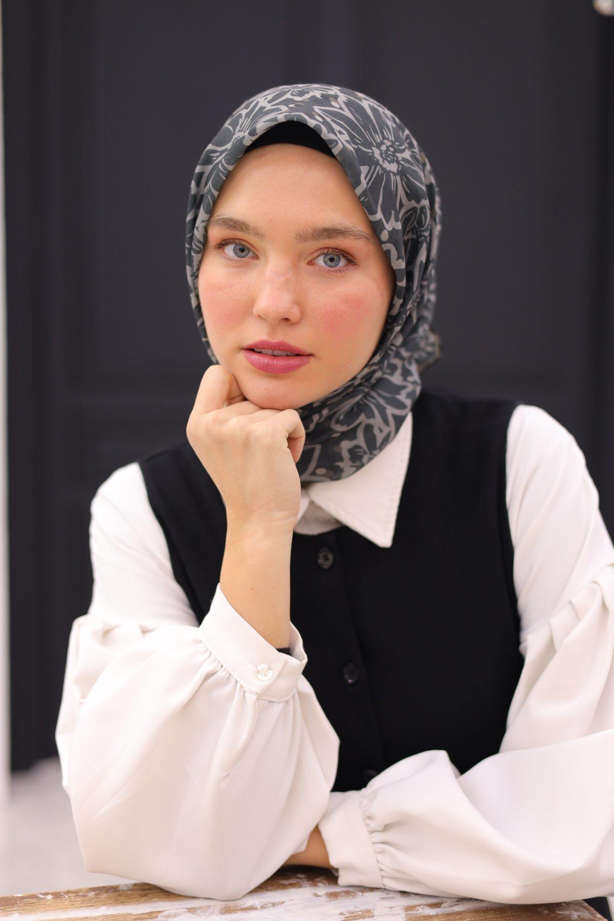 Silk Home Soft Eşarp 46689 Antrasit-Gümüş Karışık Desen 
