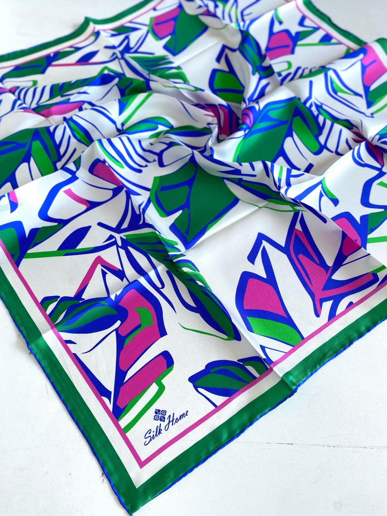 Silk Home Tivil İpek Eşarp 11407-1000 Yeşil Karışık Desen