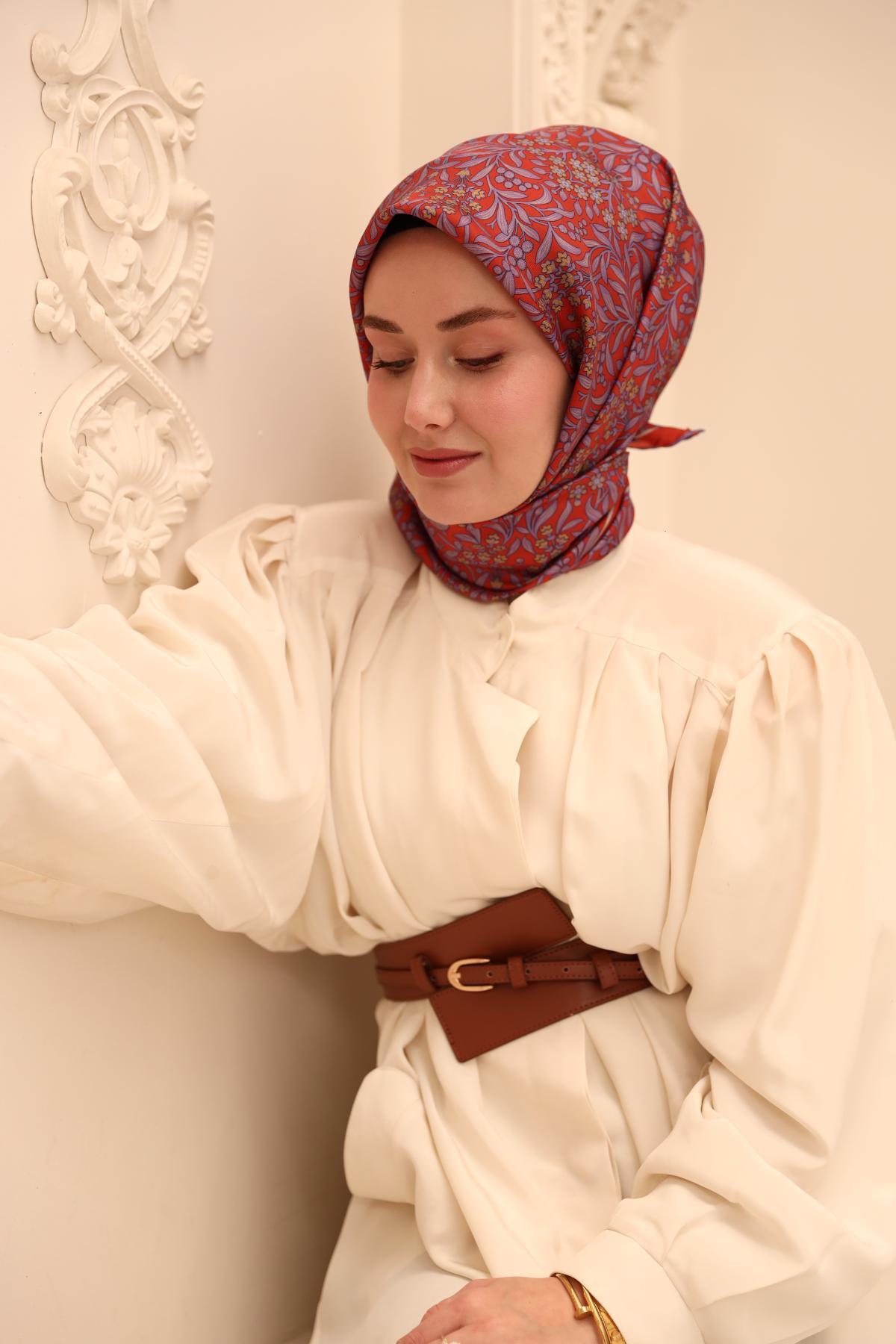 Silk Home Tivil İpek Eşarp 11464-33 Lacivert Karışık Desen